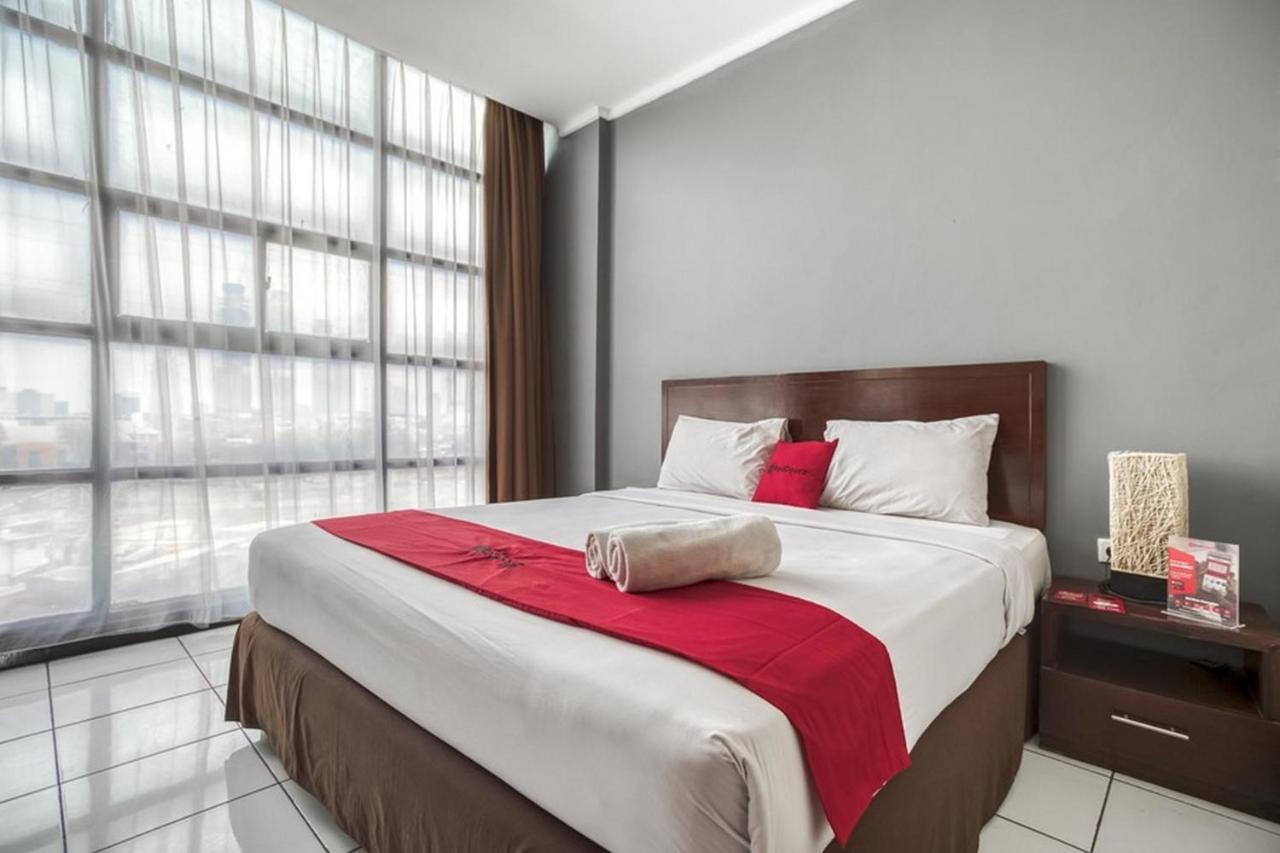 Reddoorz Plus @ Tanah Abang Hotell Jakarta Eksteriør bilde